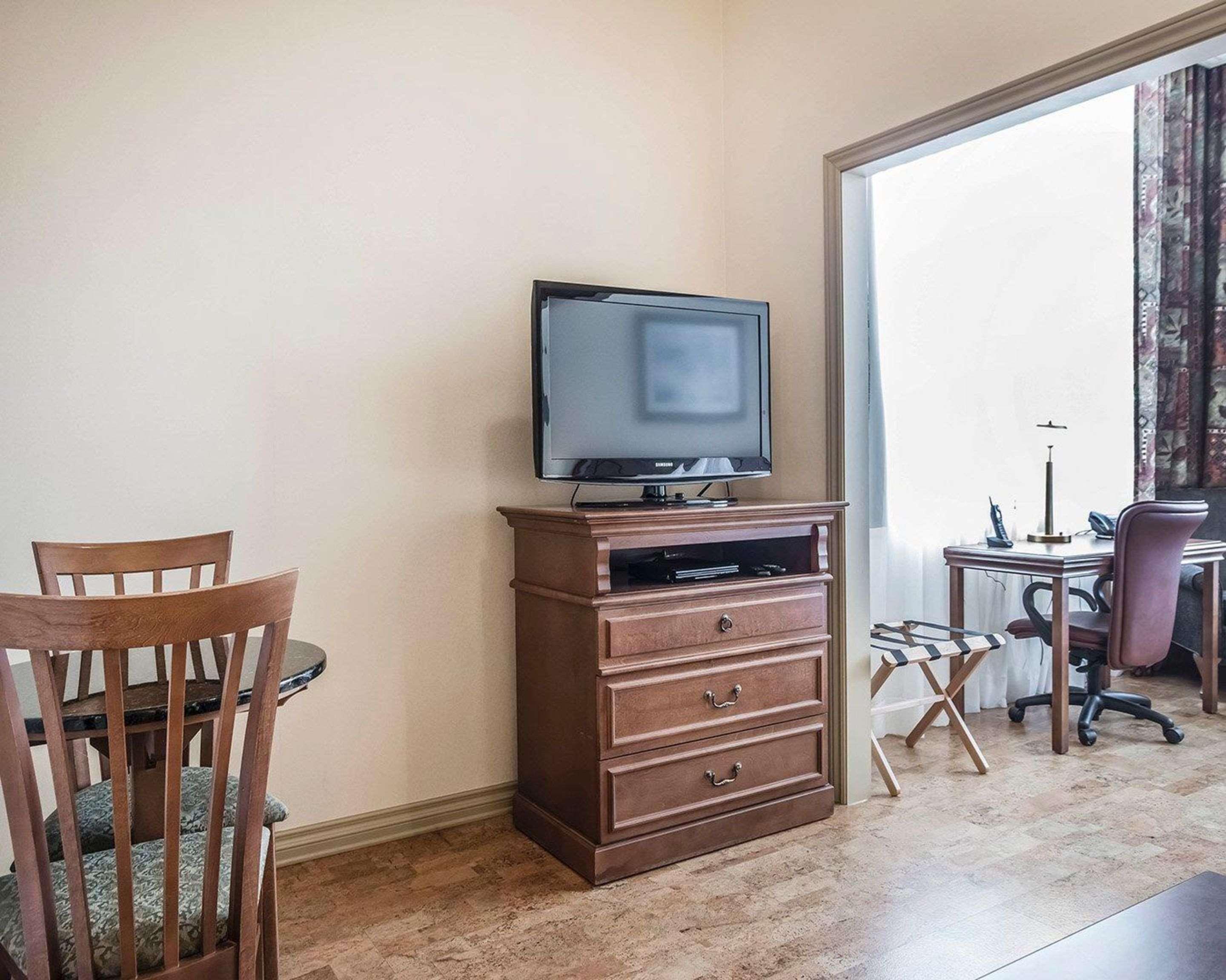 Quality Suites Drummondville Eksteriør bilde