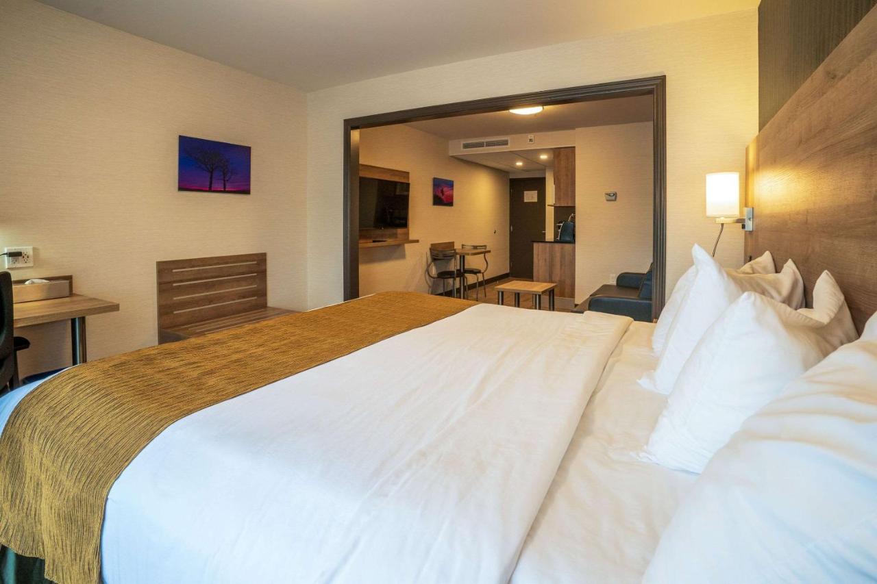 Quality Suites Drummondville Eksteriør bilde